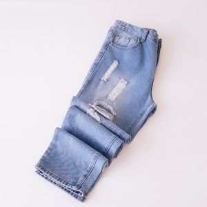 •SALE•
Distressed Jeans